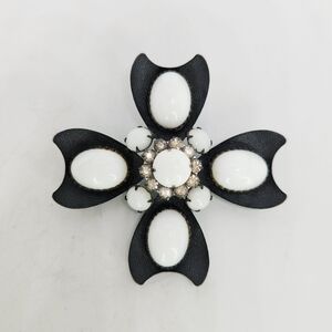 Jeanne Silver Black Tone White Milk Glass Cabochon Maltese Cross Brooch Signed